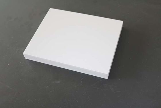 Bảng chống thấm nước PVC Bảng quảng cáo ngoài trời Có thể in bề mặt mịn Để quảng cáo